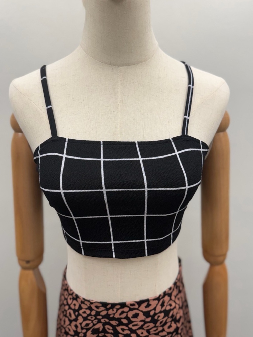SHEIN Grid Print Crop Top Women’s Size S Black White Tie Back Spaghetti Strap